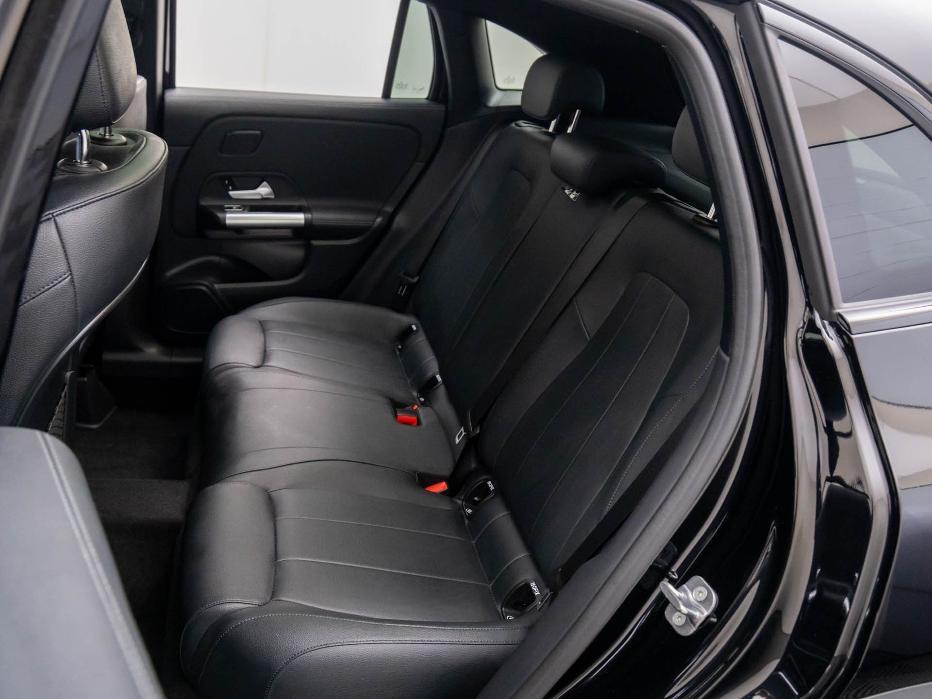 2026 Mercedes Benz GLA 250 4MATIC photo 15