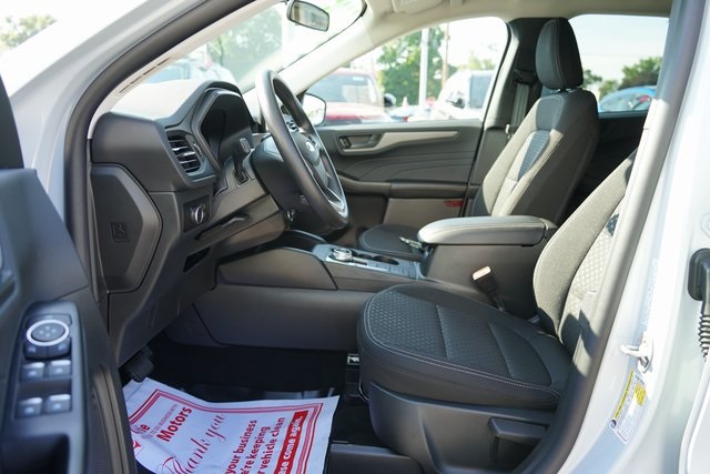 2025 FORD ESCAPE - Image 11