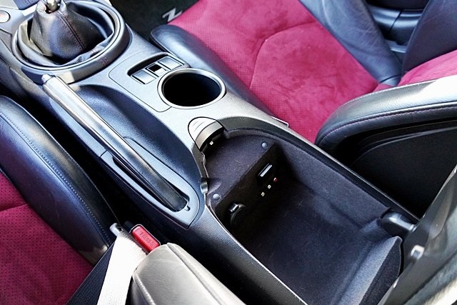 Used 2020 Black Nissan Nismo image 36