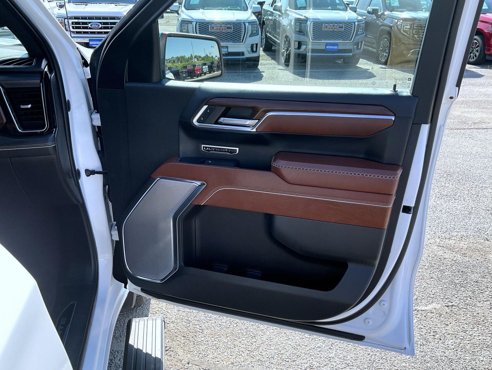 2024 Gmc Sierra 1500 Denali Ultimate photo 16