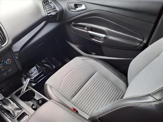 2017 Ford Escape Titanium photo 15