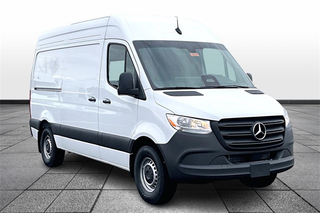 2025 Mercedes-Benz Sprinter Cargo Van Base's photo