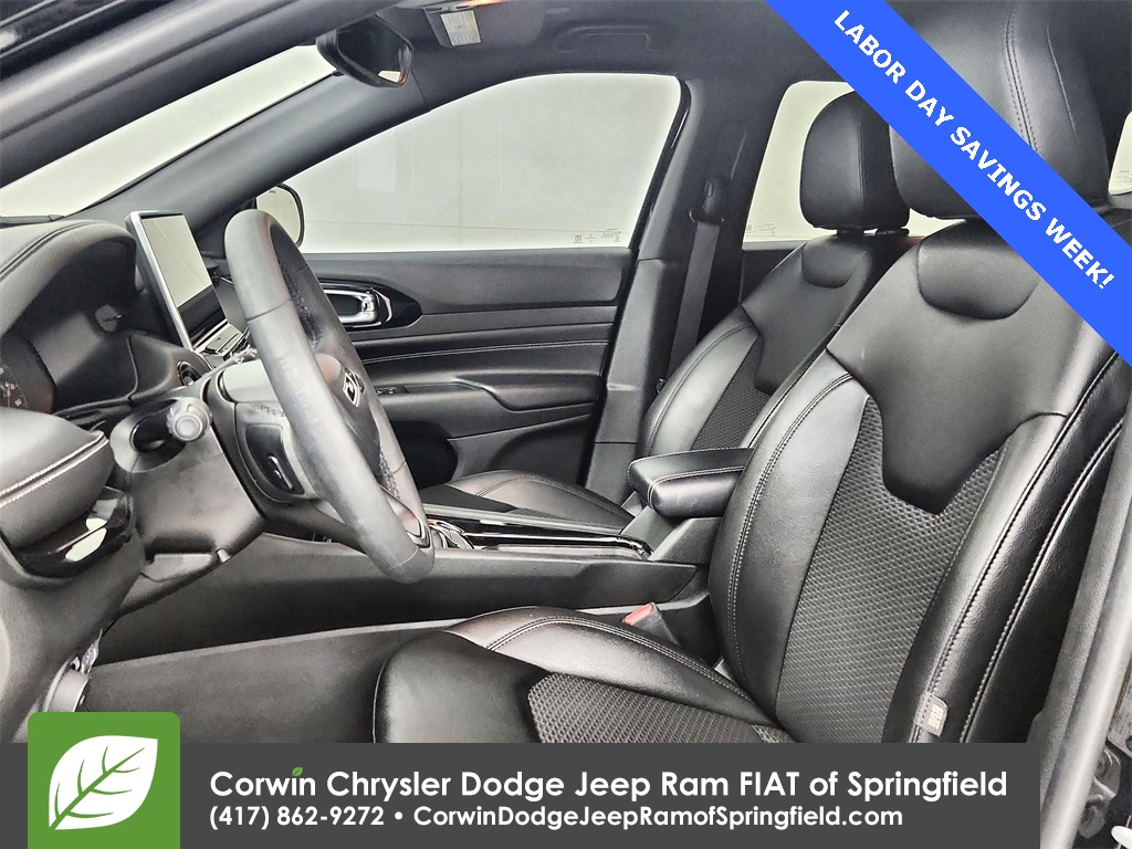 2022 Jeep Compass Altitude photo 13
