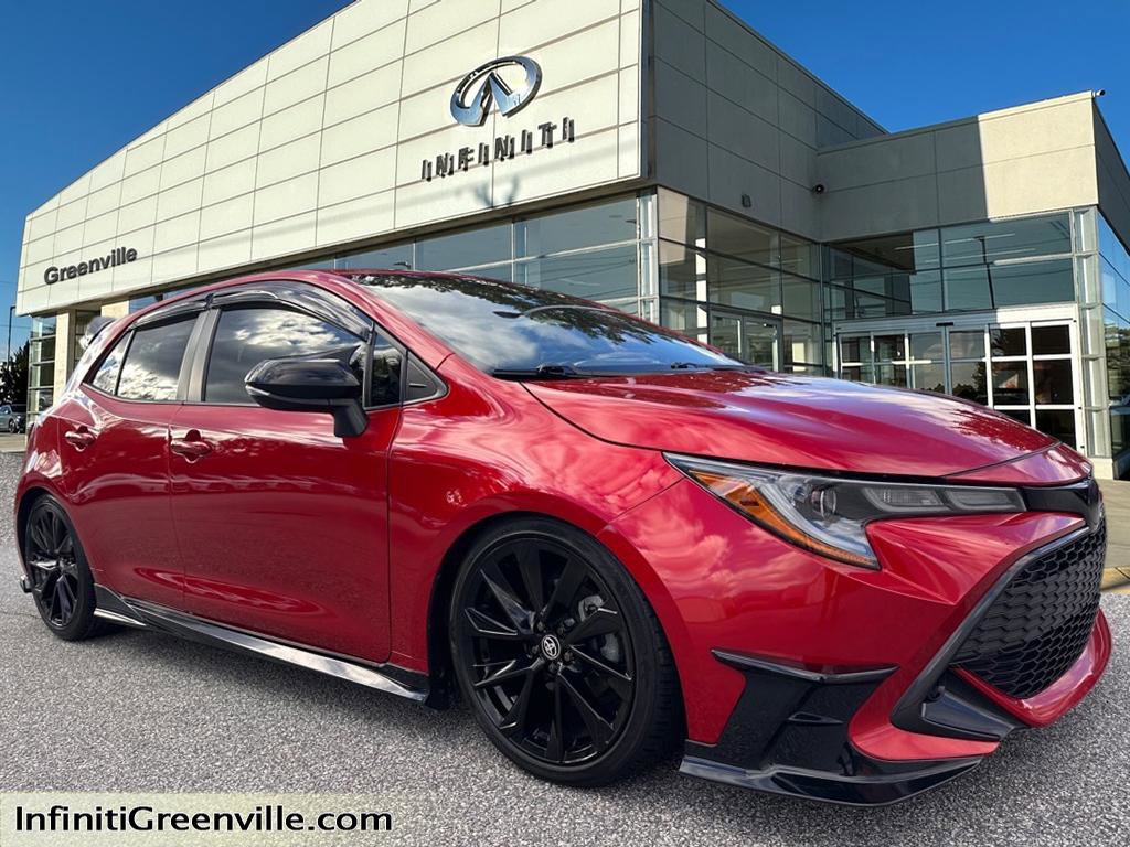 2021 Toyota Corolla Hatchback SE's photo