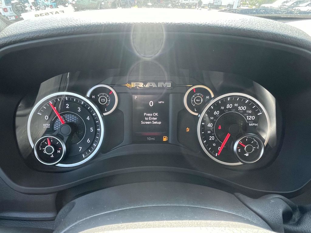 2025 Ram 2500 Tradesman photo 27