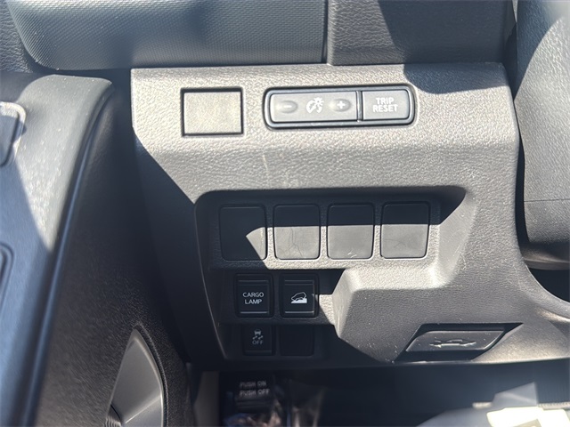 2023 Nissan Frontier SV photo 27