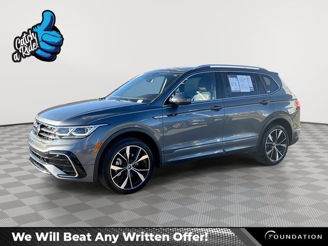 2023 Volkswagen Tiguan SEL R-LINE's photo