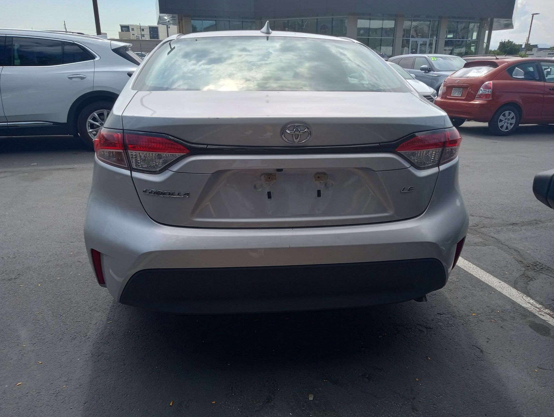 2024 Toyota Corolla LE photo 4