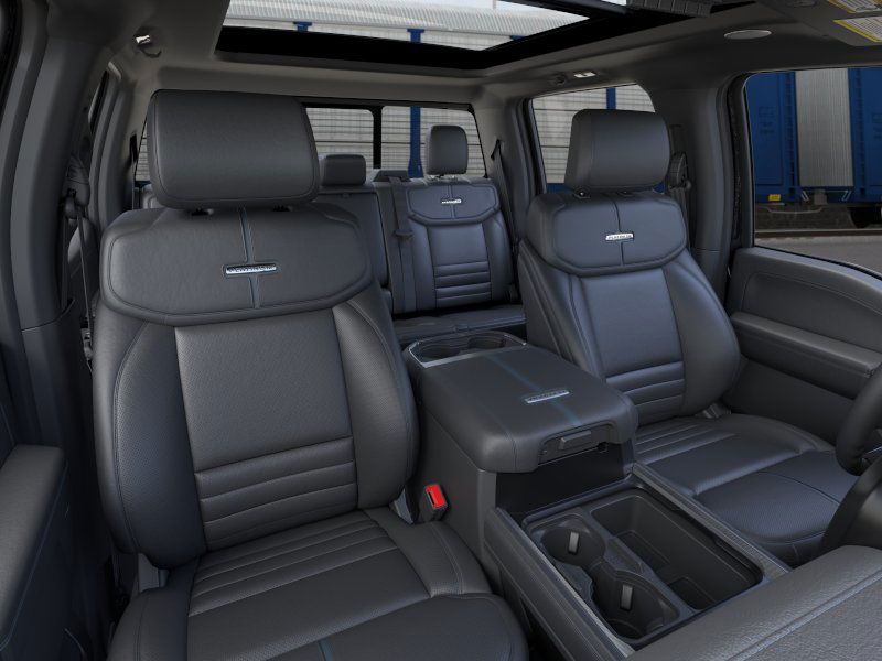 2026 Ford F-350 Platinum photo 9