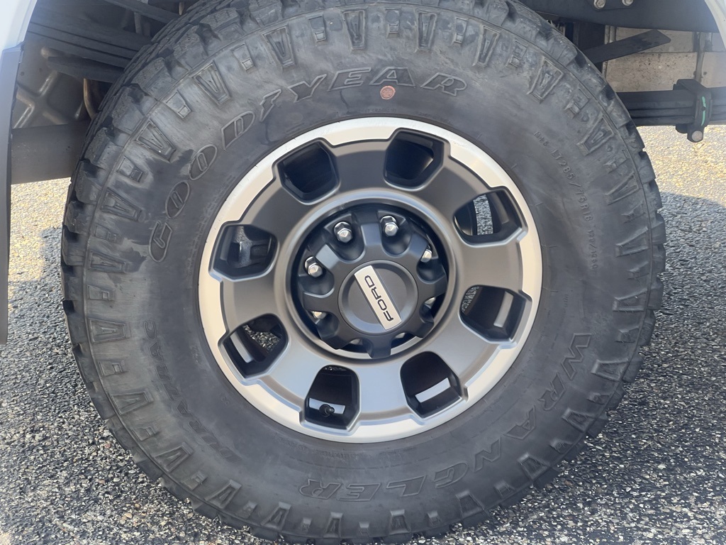2023 Ford F-250 photo 13