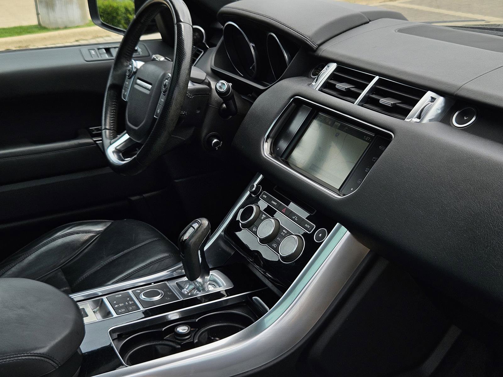 2016 Land Rover Range Rover Sport SuperCharged HSE photo 39