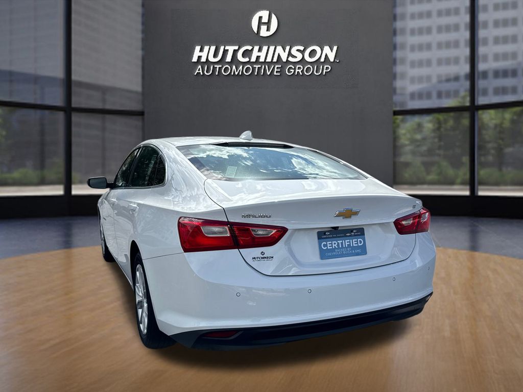 2024 Chevrolet Malibu 1LT photo 4