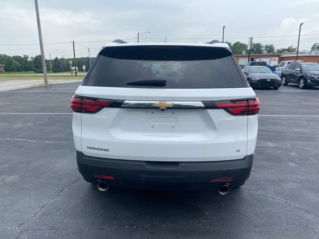 2022 Chevrolet Traverse 1LT photo 2