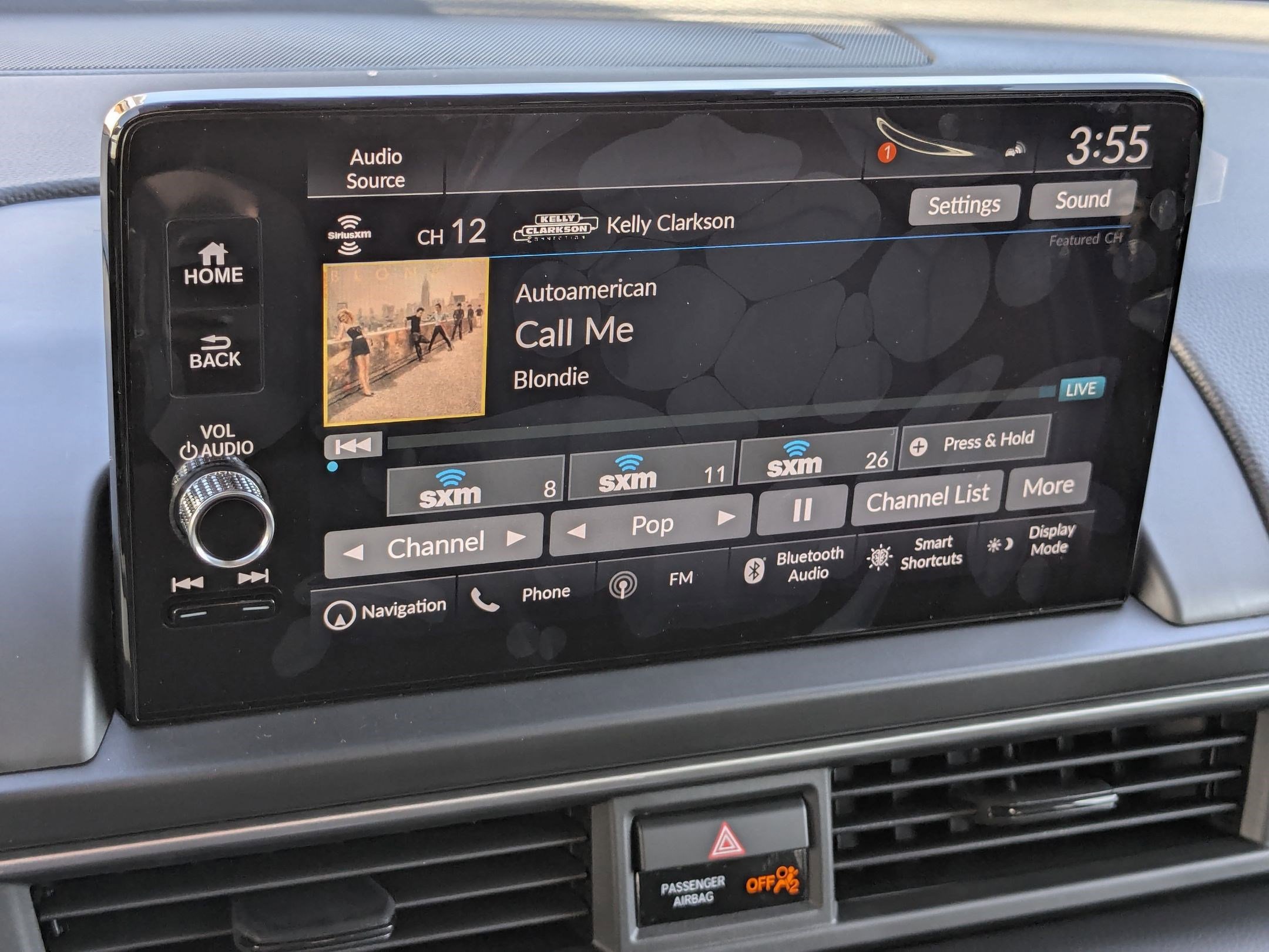 2025 Honda Pilot Touring photo 10
