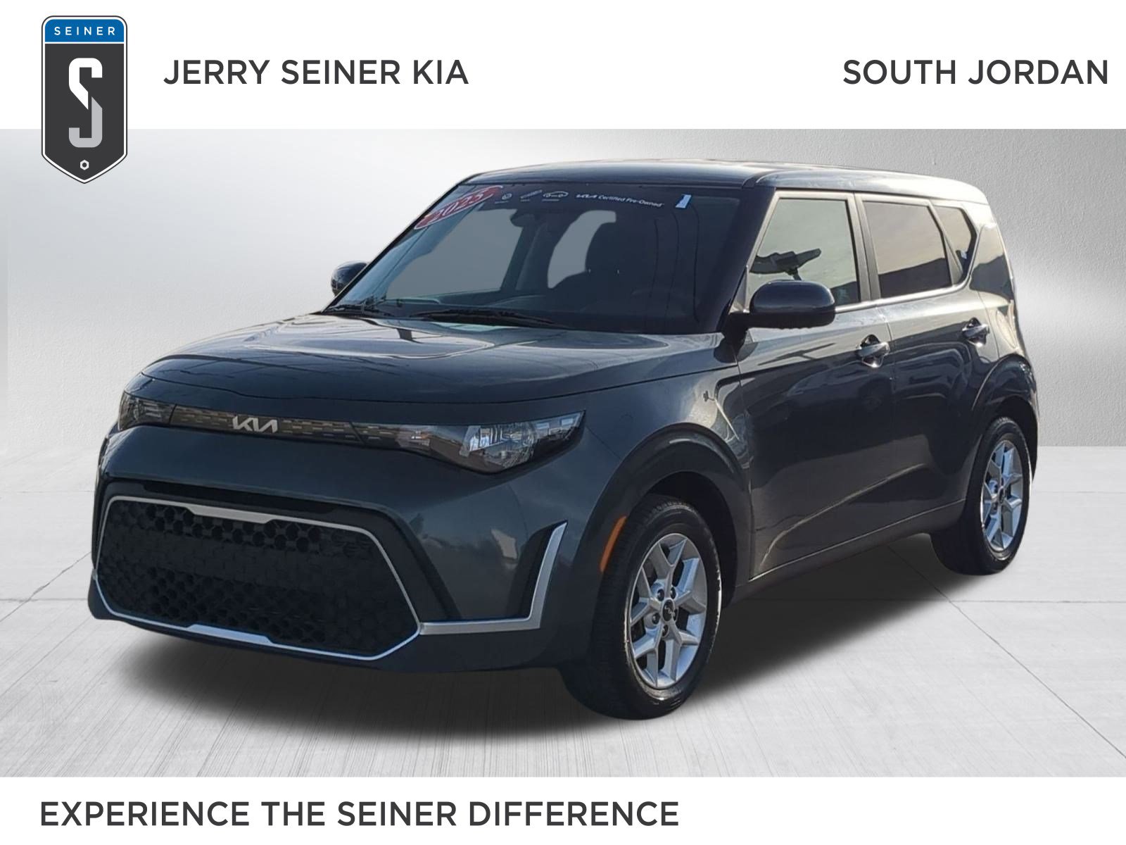 2025 Kia Soul LX's photo