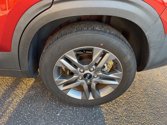 2021 Kia Seltos S photo 30