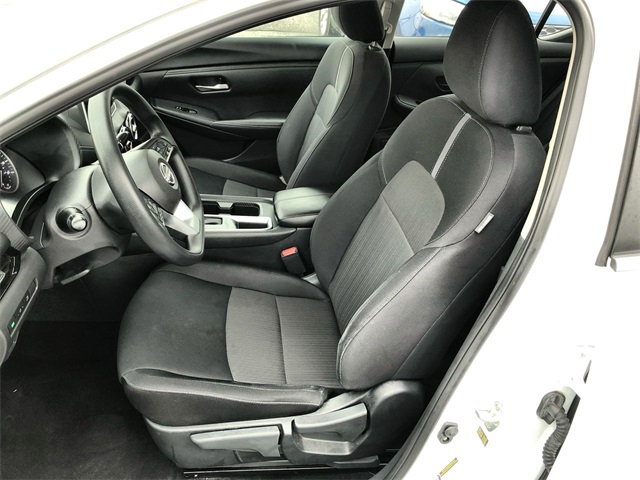 2024 Nissan Sentra SV photo 3
