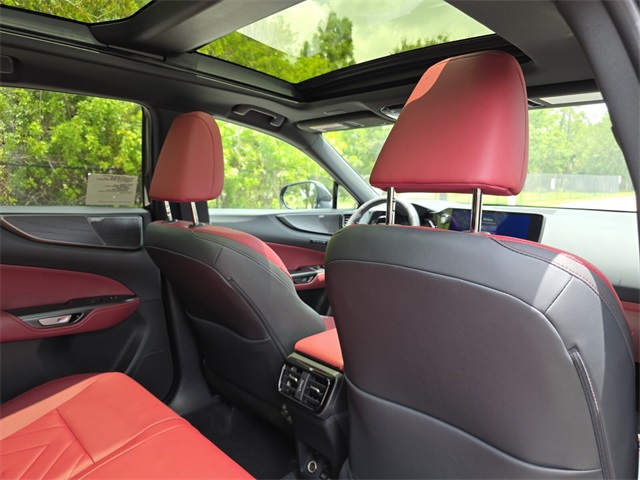 2025 Lexus NX 350h Luxury AWD photo 14