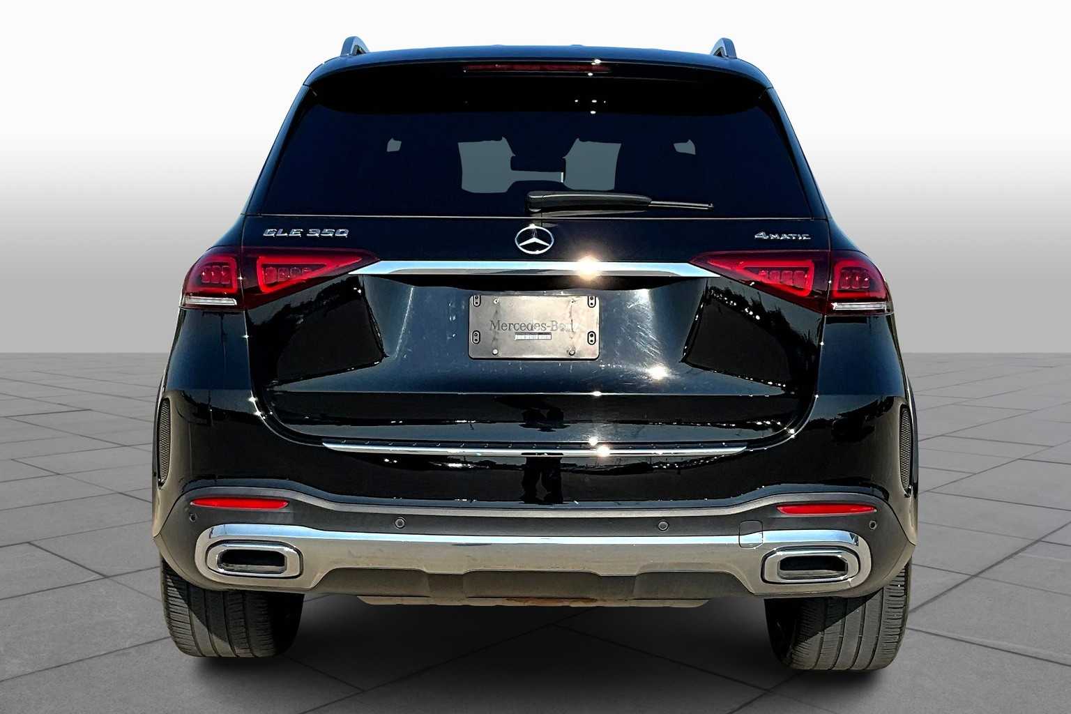 2021 Mercedes Benz GLE 350 4MATIC photo 3