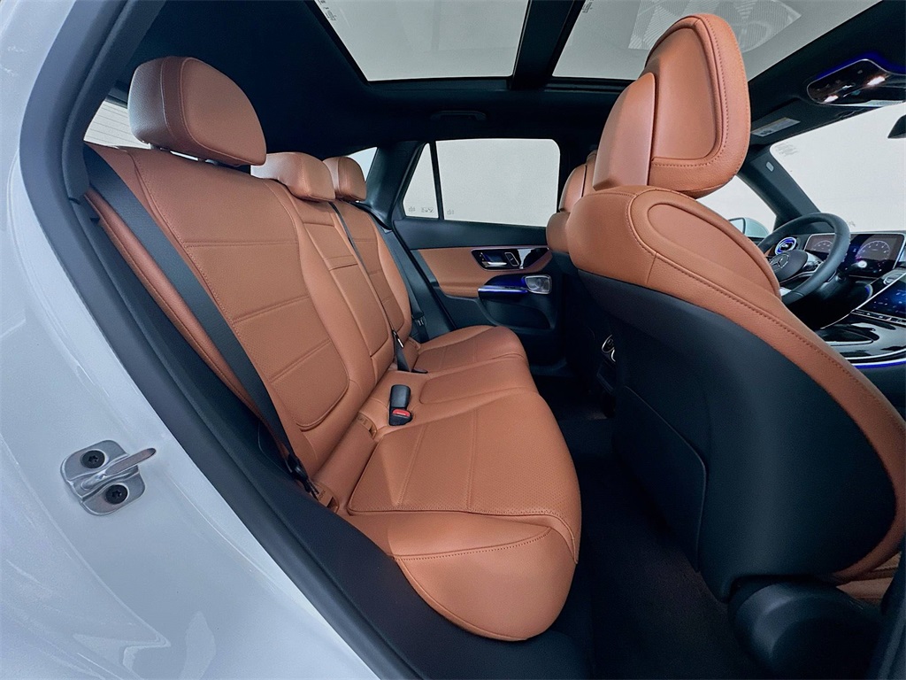 2026 Mercedes Benz GLC 300 4MATIC photo 25