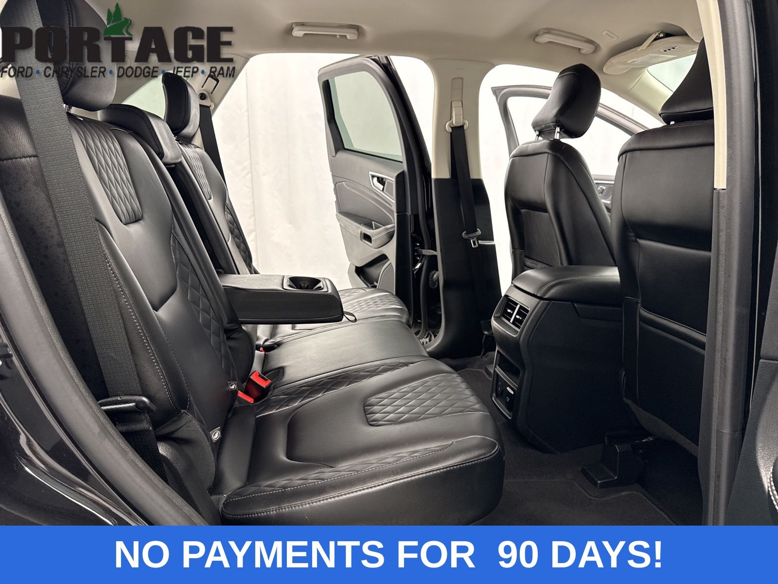 2024 Ford Edge Titanium photo 25