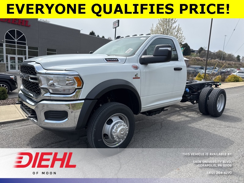 2024 Ram 5500 Tradesman photo 3