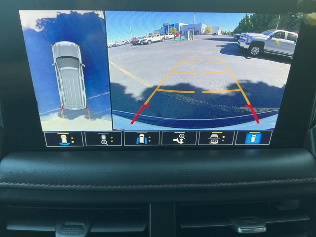 2021 Chevrolet Tahoe RST photo 18