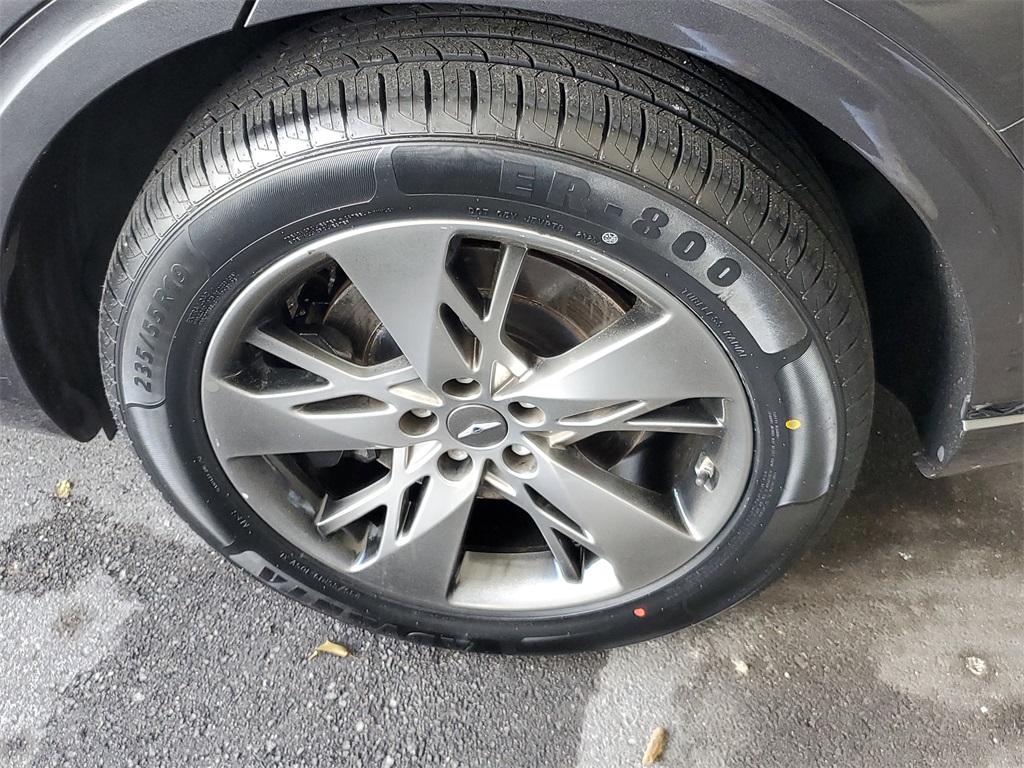 2023 Genesis GV70 3.5T Sport Advanced photo 5