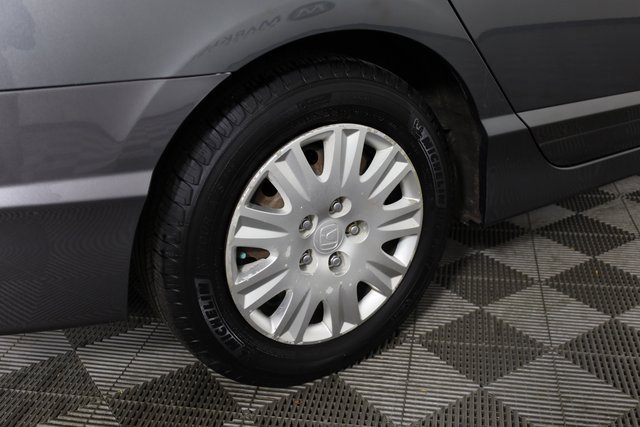 2010 Honda Civic DX-VP photo 4