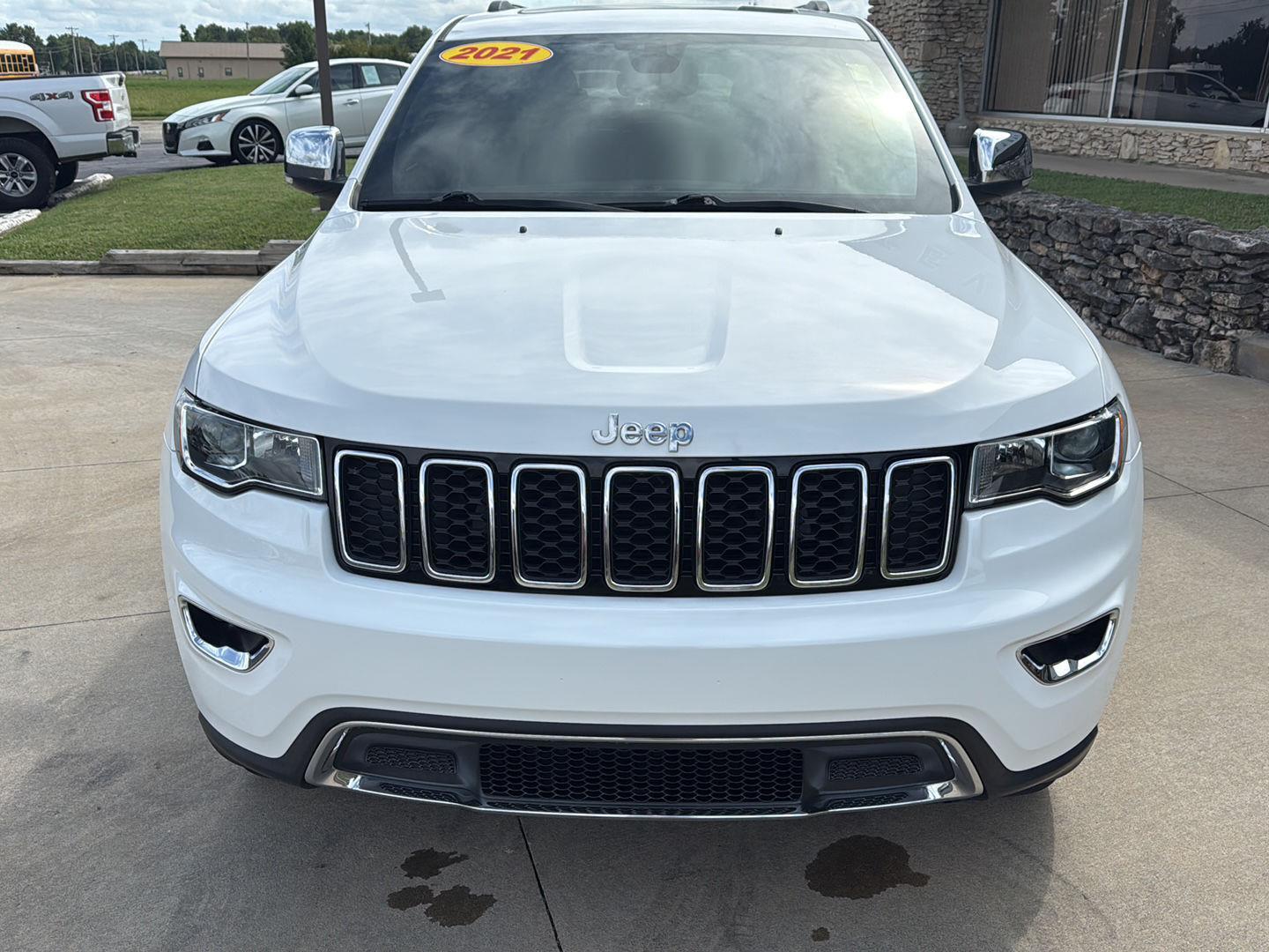2021 Jeep Grand Cherokee Limited photo 2