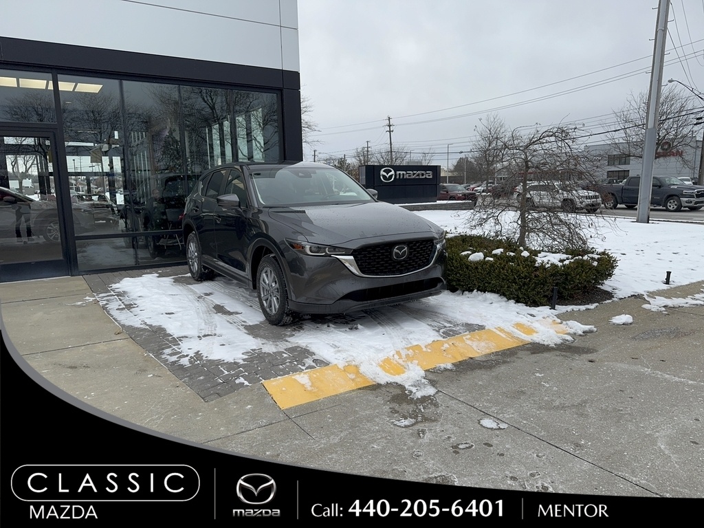 2023 Mazda CX-5 S Select Package's photo