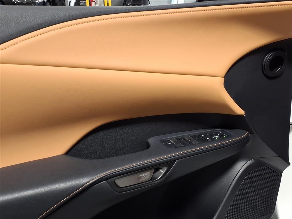 2026 Lexus RX 350h Premium photo 2