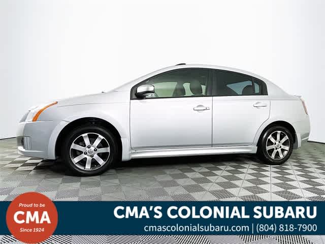 2012 Nissan Sentra 2.0 SR photo 3