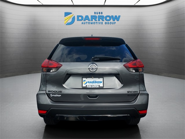 2018 Nissan Rogue SV photo 4