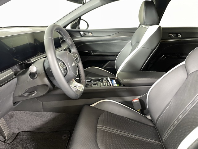 2026 Kia K5 GT-Line photo 19
