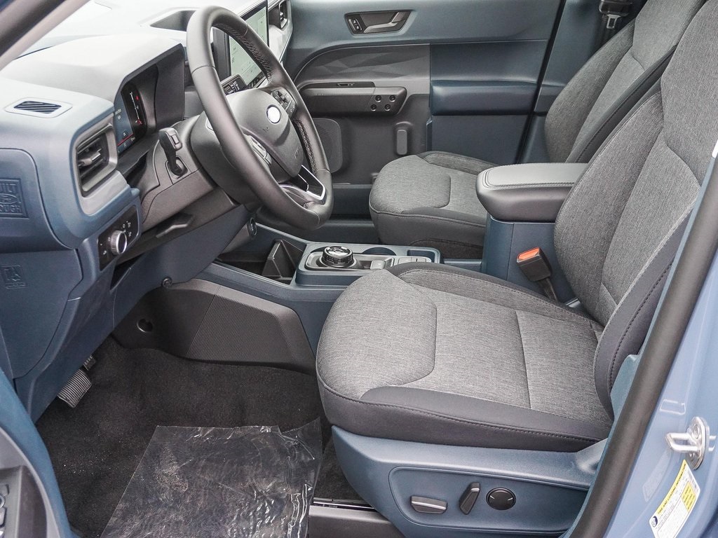 2025 Ford Maverick XLT photo 16