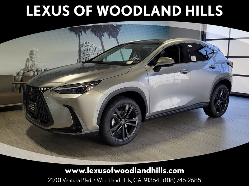 2026 Lexus NX PHEV 450h+'s photo