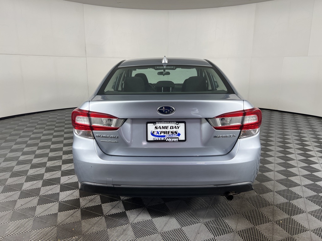 2018 Subaru Impreza 2.0i Premium photo 7