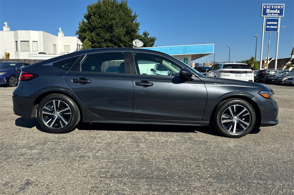 2023 Honda Civic LX Hatchback photo 3