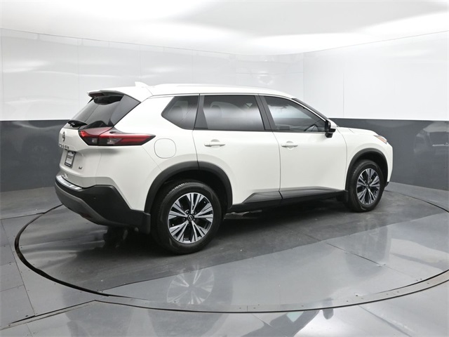2023 Nissan Rogue SV photo 12