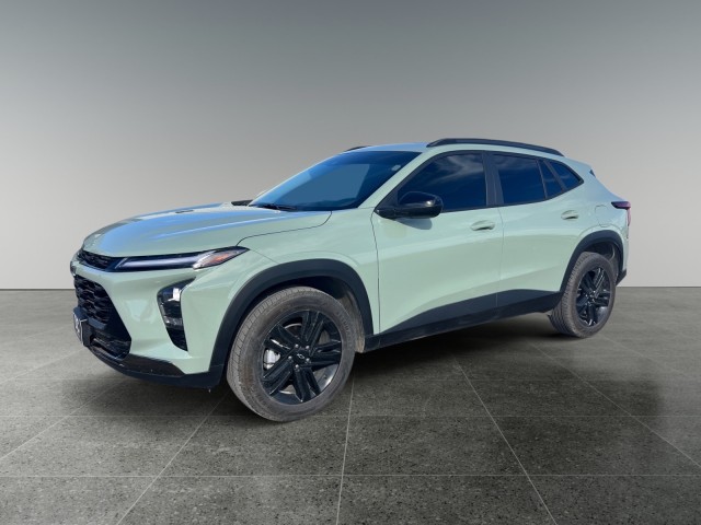 2025 Chevrolet Trax Activ's photo