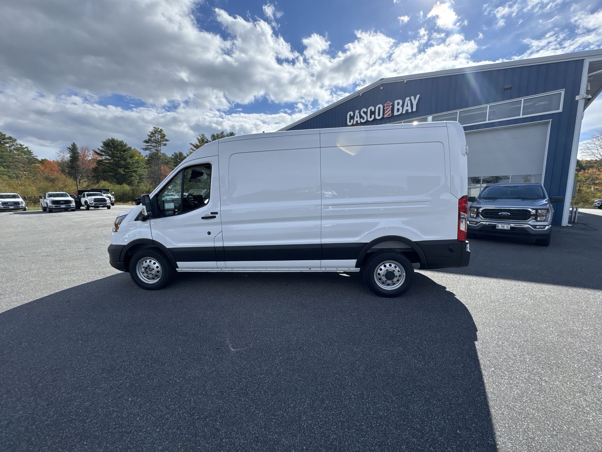 2025 Ford Transit Van Base's photo
