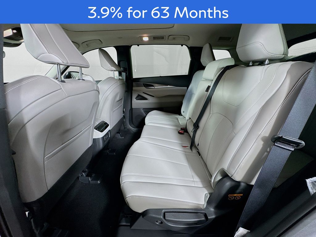 2026 Infiniti QX60 Luxe photo 26