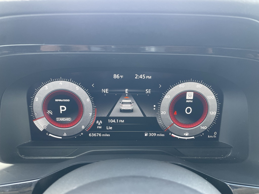 2022 Nissan Pathfinder Platinum photo 10