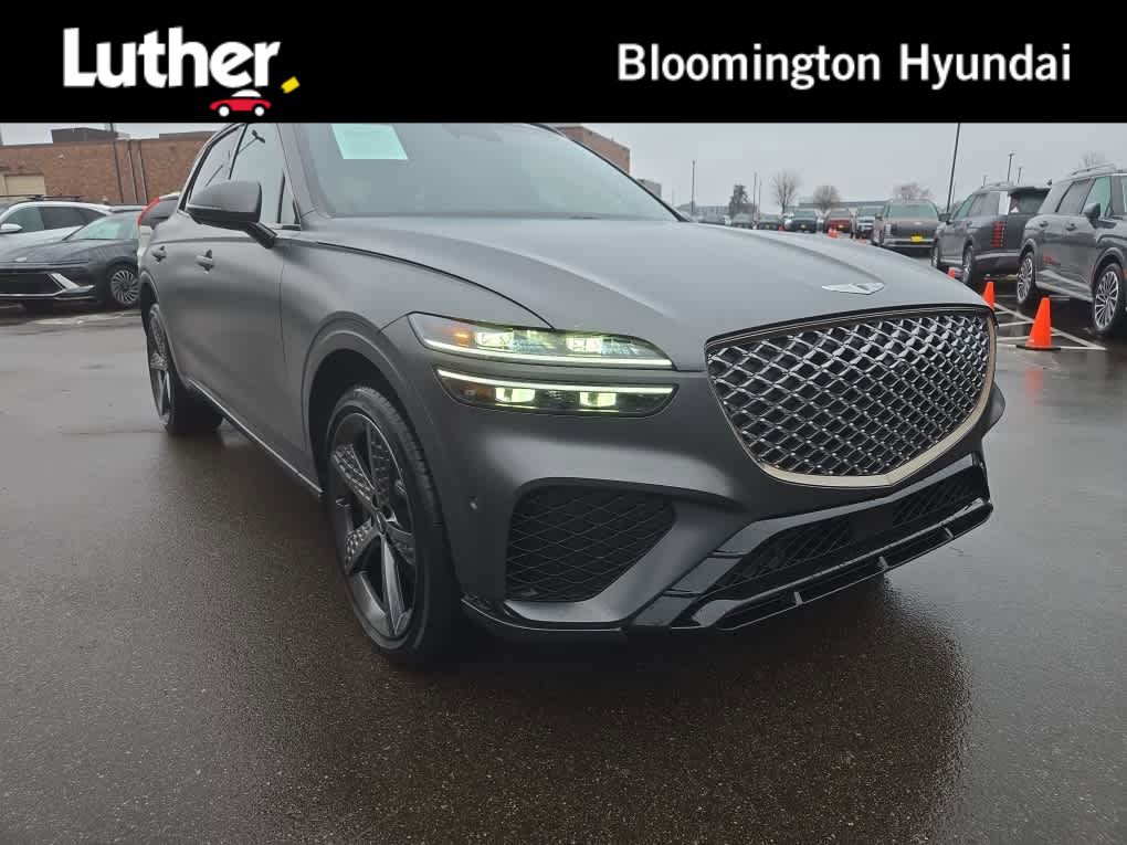 2024 GENESIS GV70 Standard's photo