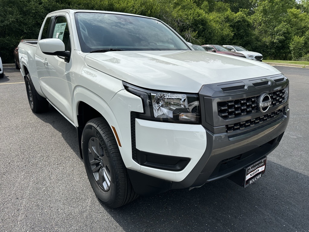 2025 Nissan Frontier King Cab SV photo 2