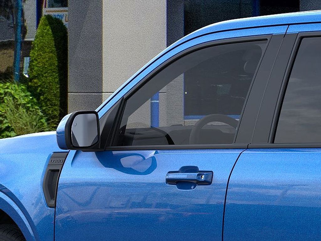 2025 Ford Maverick photo 19