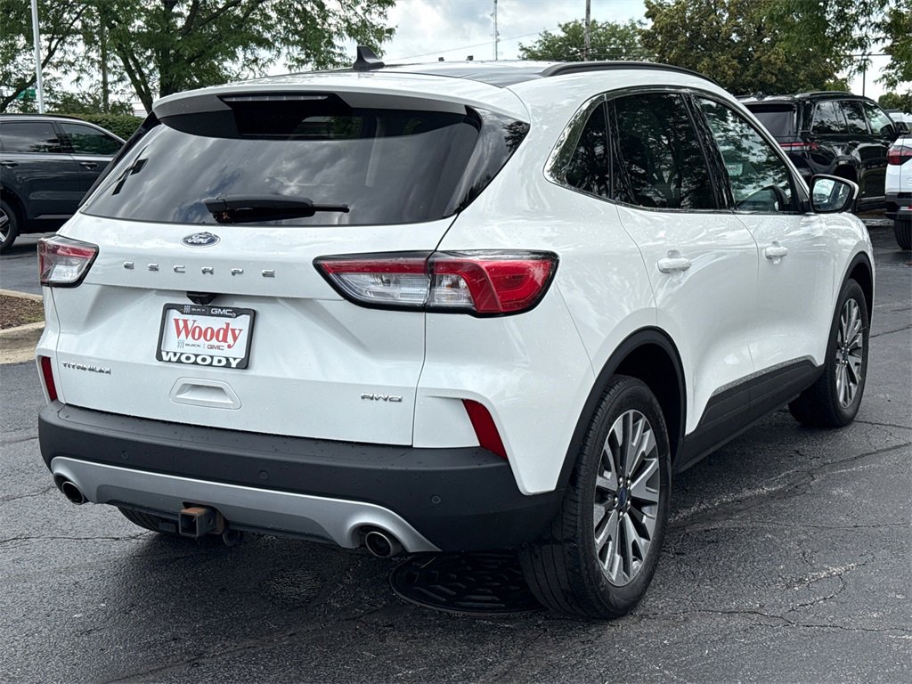 2022 Ford Escape Titanium photo 7