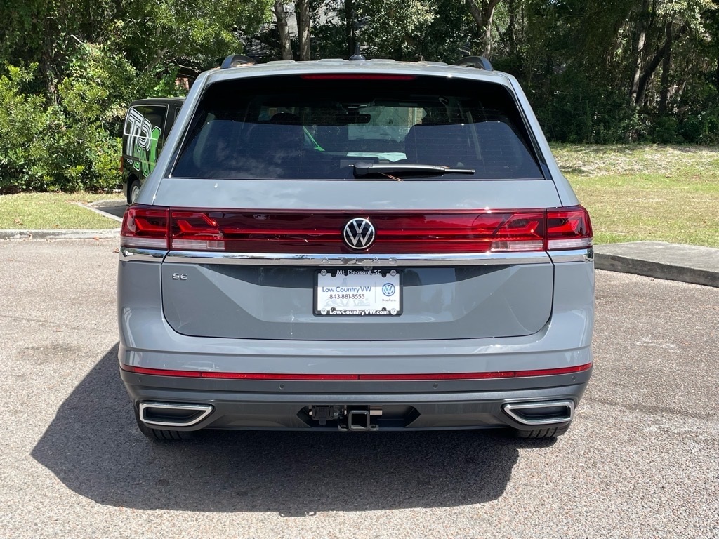2026 Volkswagen Atlas SE photo 14