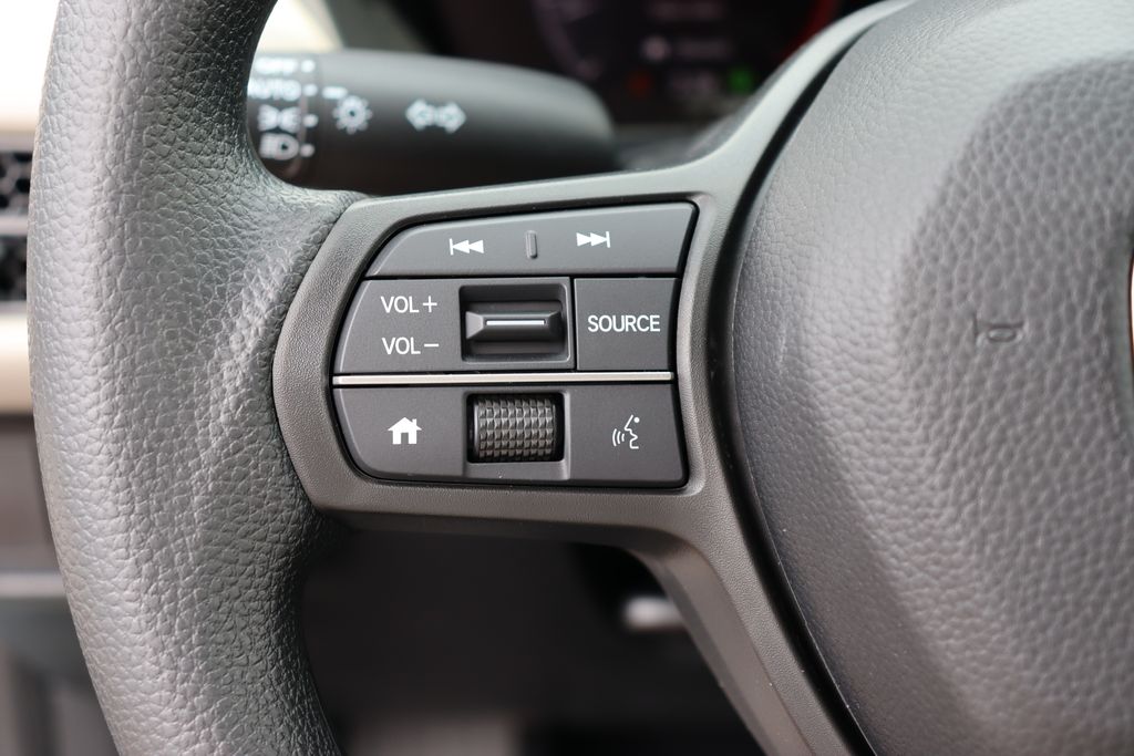 2025 Honda HR-V LX photo 23